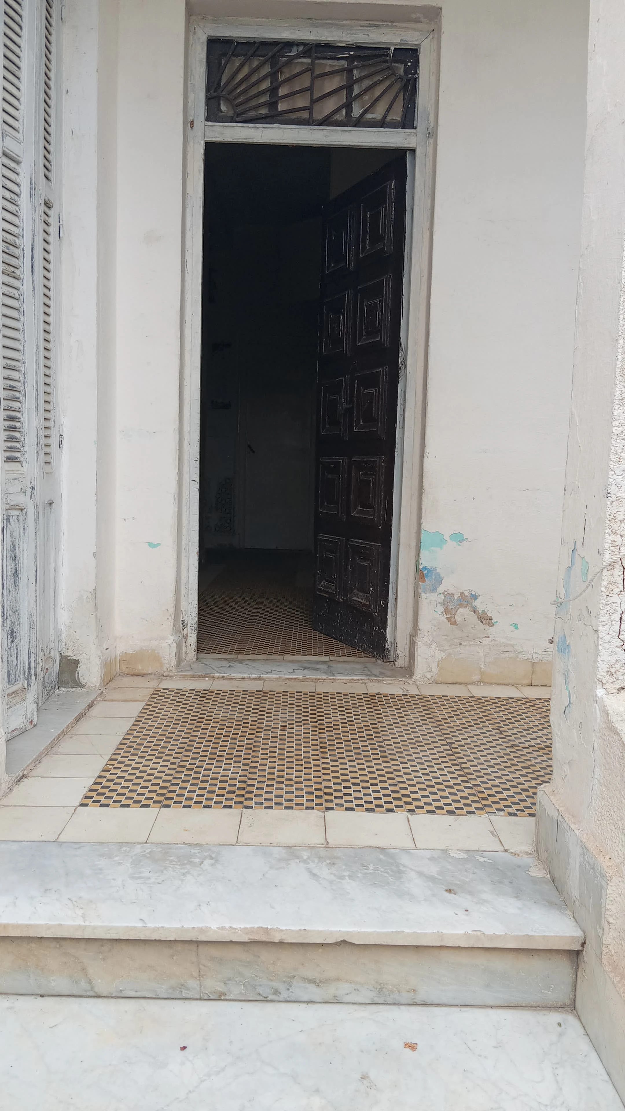 منزل للبيع 322 م². Rue El Khouane Haffouz, منوبة. 